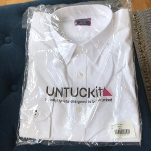 NWT Las Cases UNTUCKit Shirt!